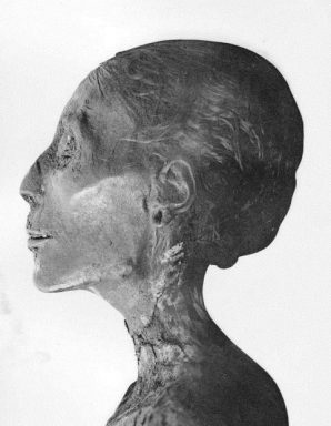Die Mumie Thutmosis IV. us dem Catalogue Général, The Royal Mummies, G.E. Smith 1912, Copyright expired